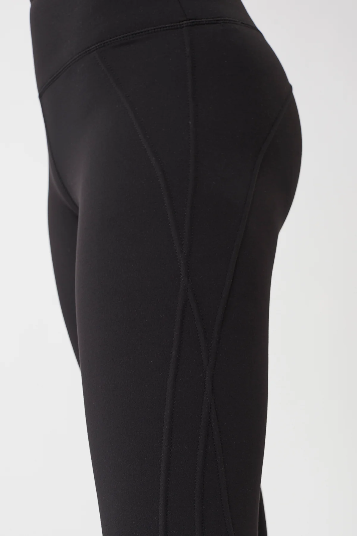 MANDALA Miami Pants Farbe: Black