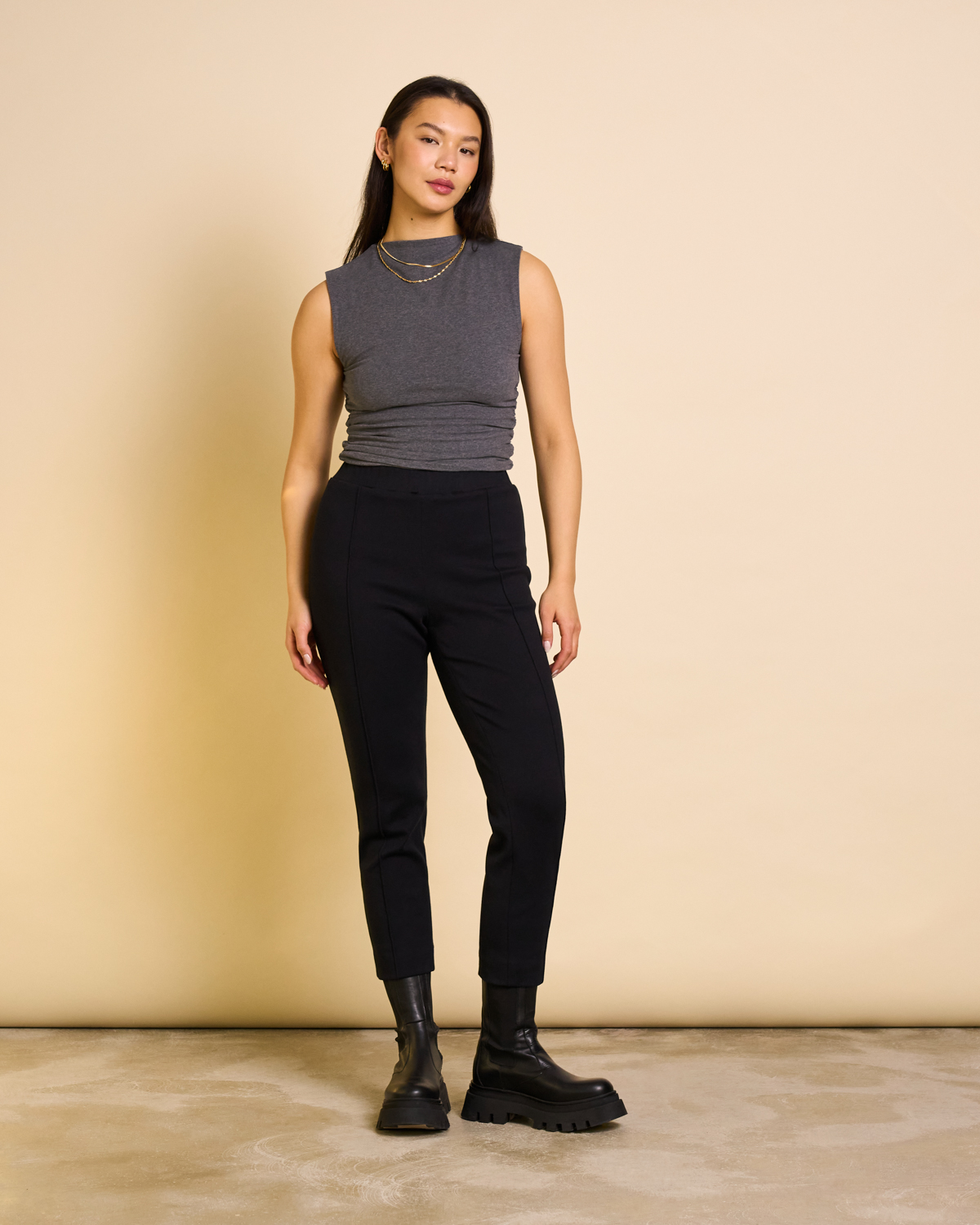 JAN 'N JUNE Pants Kama Farbe: black