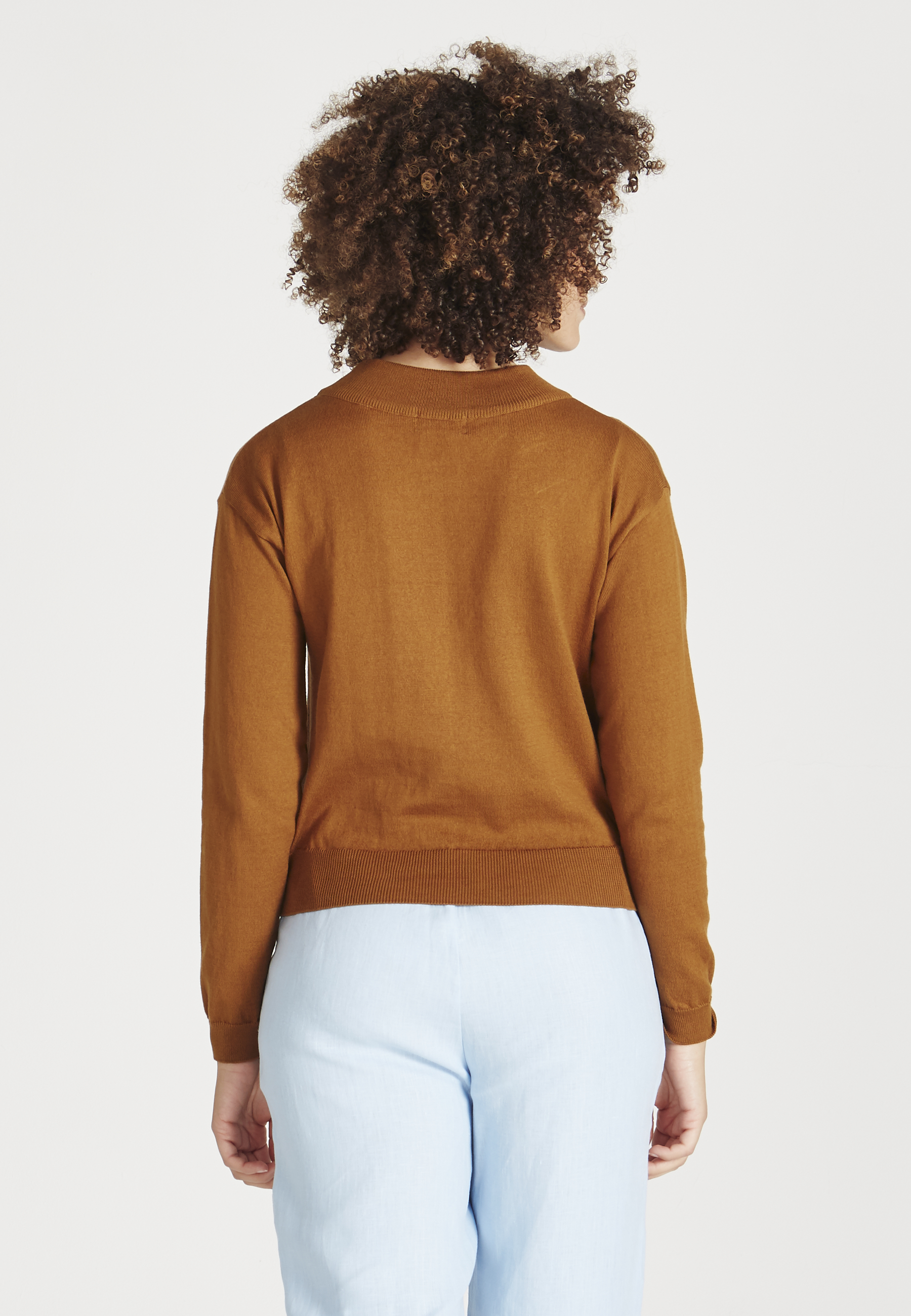 GIVN Berlin Sabrina Sweater Farbe: Rubber Brown