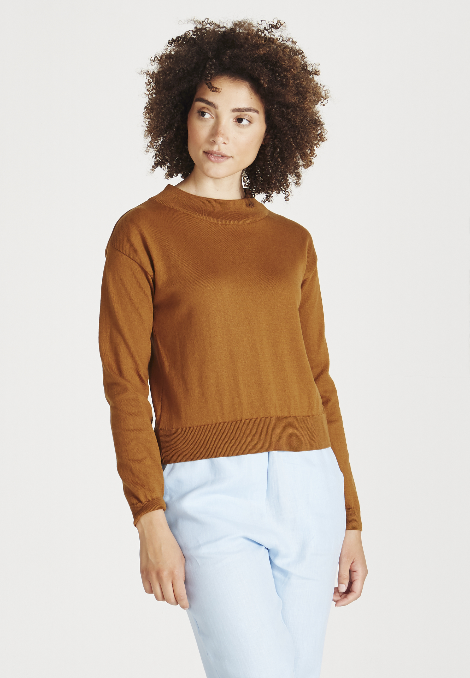 GIVN Berlin Sabrina Sweater Farbe: Rubber Brown